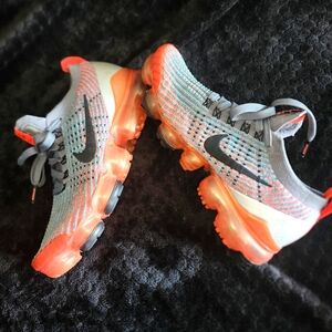 NIKE AIR VAPORMAX Sneakers